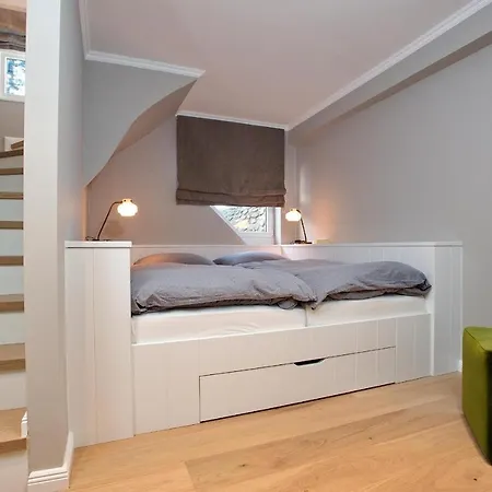 Appartement Bloe Koeoev 아파트